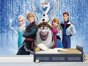 Frozen družina u ledenoj šumi Frozen družina u ledenoj šumi